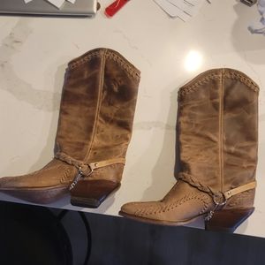 Size 5 1/2 Zodiak boots